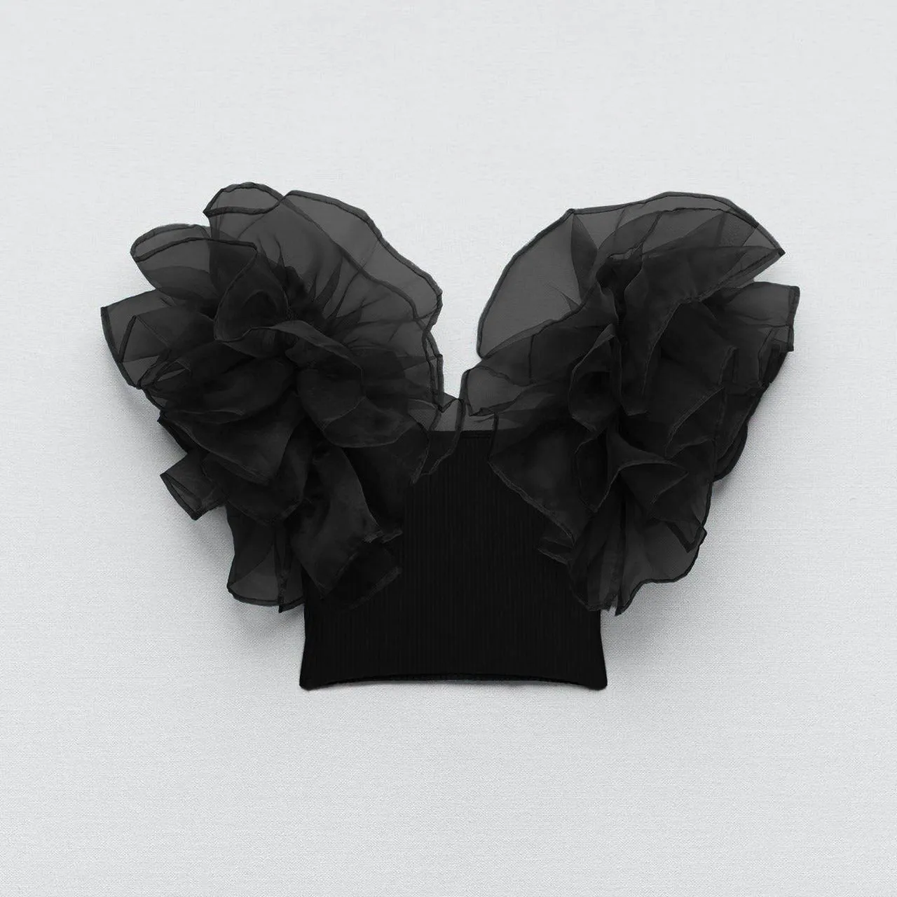 Exaggerated Ruffle Ribbed Solid Top