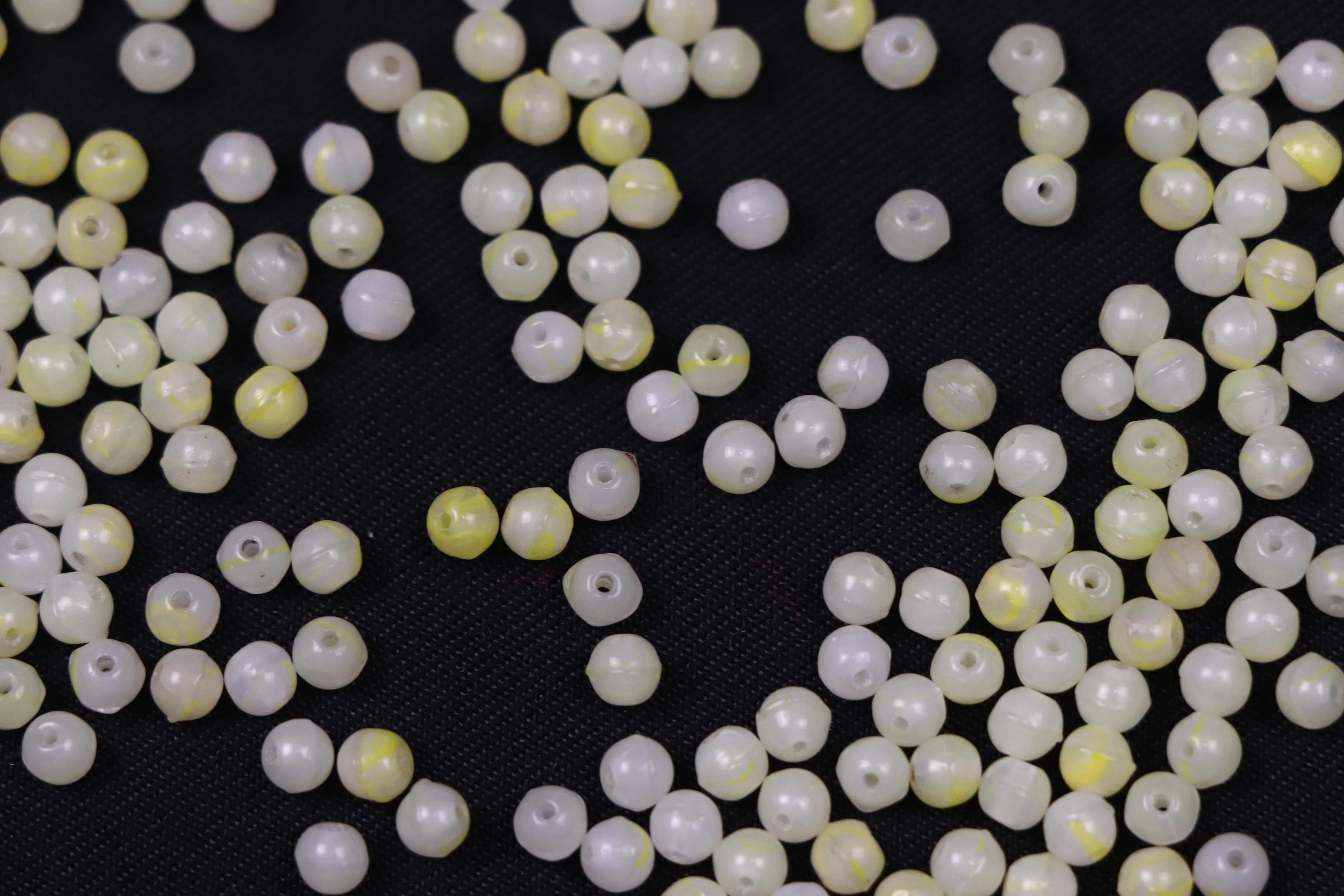 Light Yellow Circular Fancy Glass Beads- 4 mm