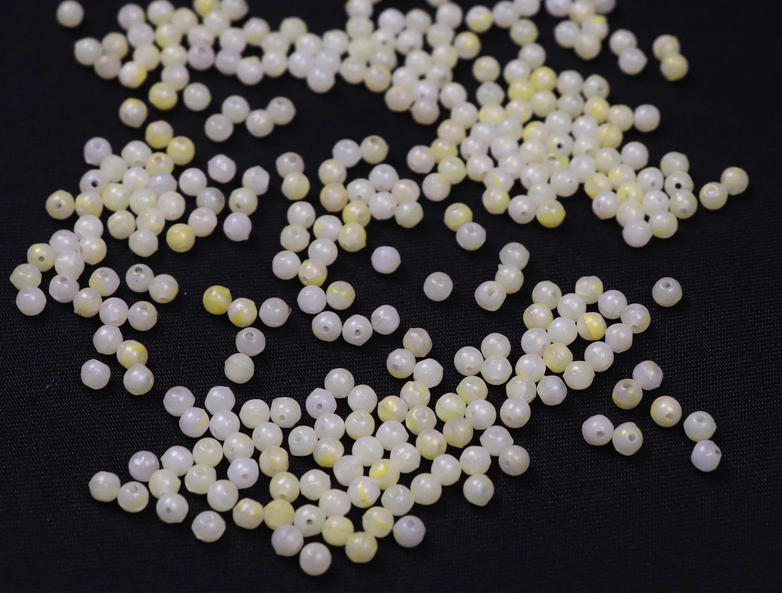 Light Yellow Circular Fancy Glass Beads- 4 mm