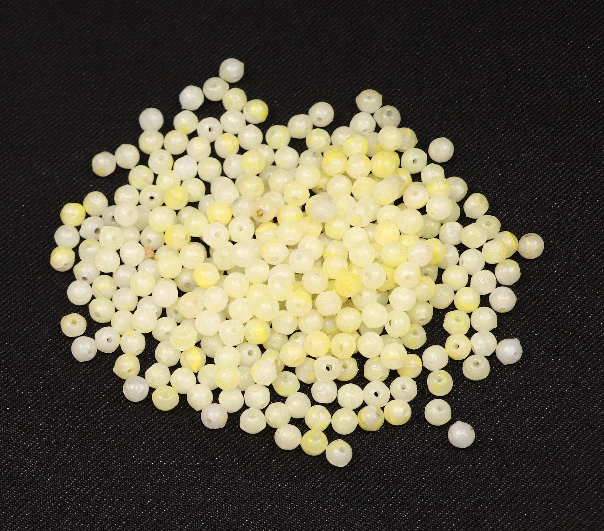 Light Yellow Circular Fancy Glass Beads- 4 mm