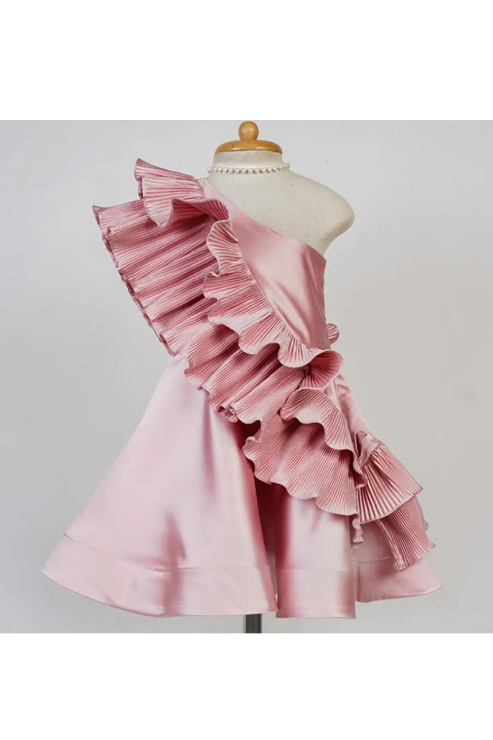 One shoulder dress with pleated frills