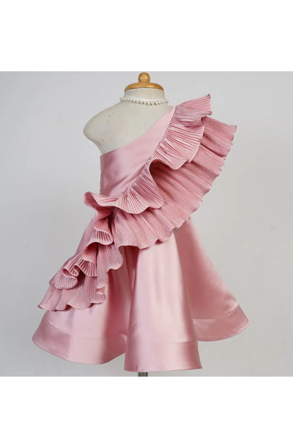 One shoulder dress with pleated frills