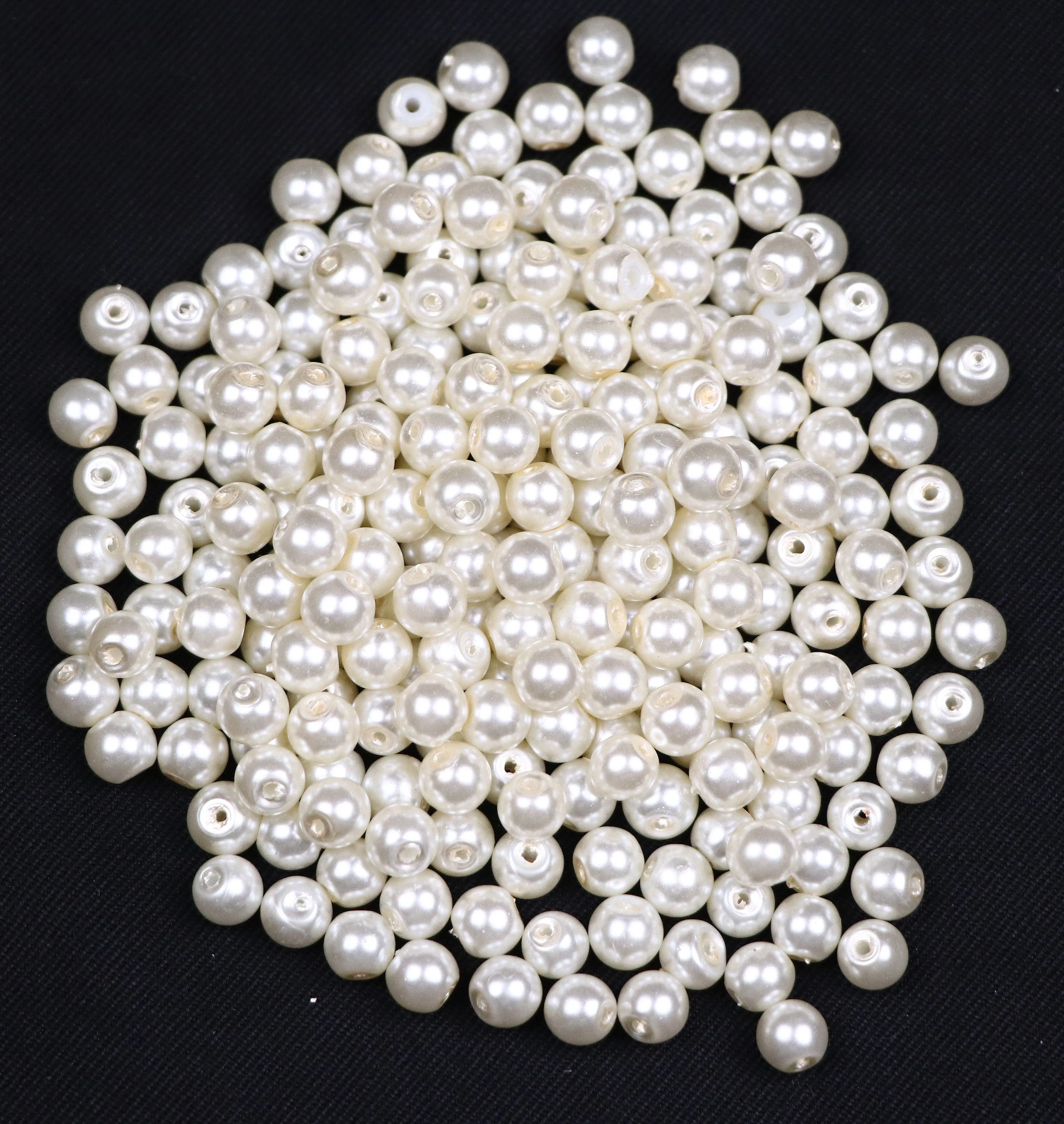 Shiny White Glass Pearls - 6 mm